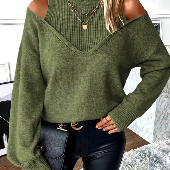 Sweaters - Nwt.Chic Olive Green Cold Shoulder Sweater